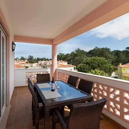 T2 Muito Espacoso Na Praia Del Rey Obidos Piscina Comum Apartment Praia del Rei